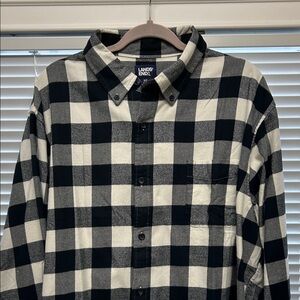 Lands' End Men's Plaid Black and White Shirt